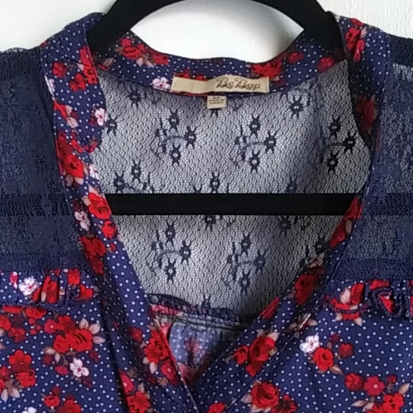 Bebop Lace Yoke Floral Dress - Picture 2 of 4